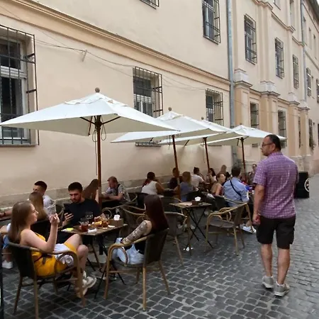 на вулиці лесі українки 19 кв 5