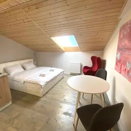 на вулиці лесі українки 19 кв 5