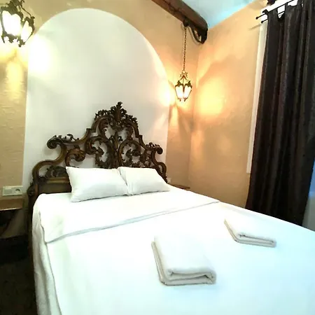 центр львова вулиця лесі українки 19 Lviv