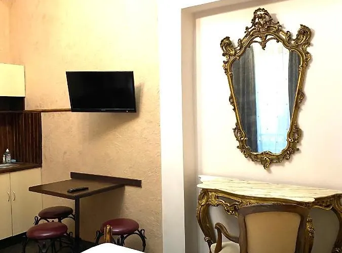 公寓 центр львова вулиця лесі українки 19 *