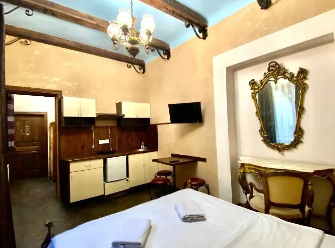 アパート центр львова вулиця лесі українки 19 *