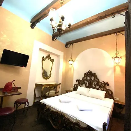 центр львова вулиця лесі українки 19 Apartment Lemberg