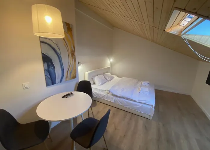 центр львова вулиця лесі українки 19 דירה