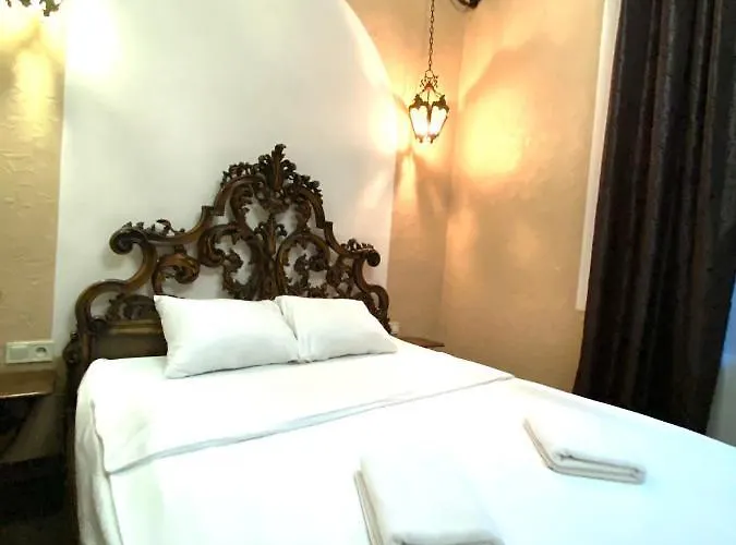 центр львова вулиця лесі українки 19 לבוב